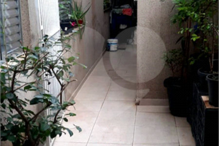 Sobrado à venda com 5 quartos, sendo 3 suítes, em Vila Medeiros, São Paulo, SP