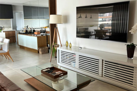 Apartamento à venda com 2 suítes em Vila Gertrudes, São Paulo, SP