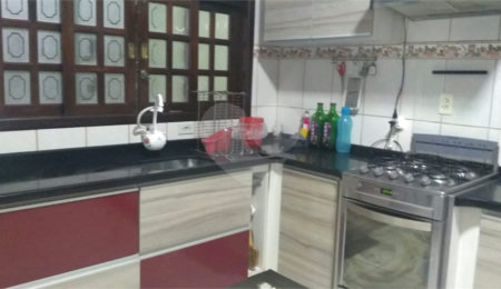 Casa à venda com 3 quartos, sendo 1 suíte,  em Vila Nova Cintra, Mogi das Cruzes, SP