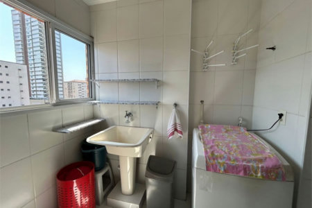 Apartamento com 3 dormitórios à venda, 110 m² por R$ 950.000,00 - Campo Grande - Santos/SP