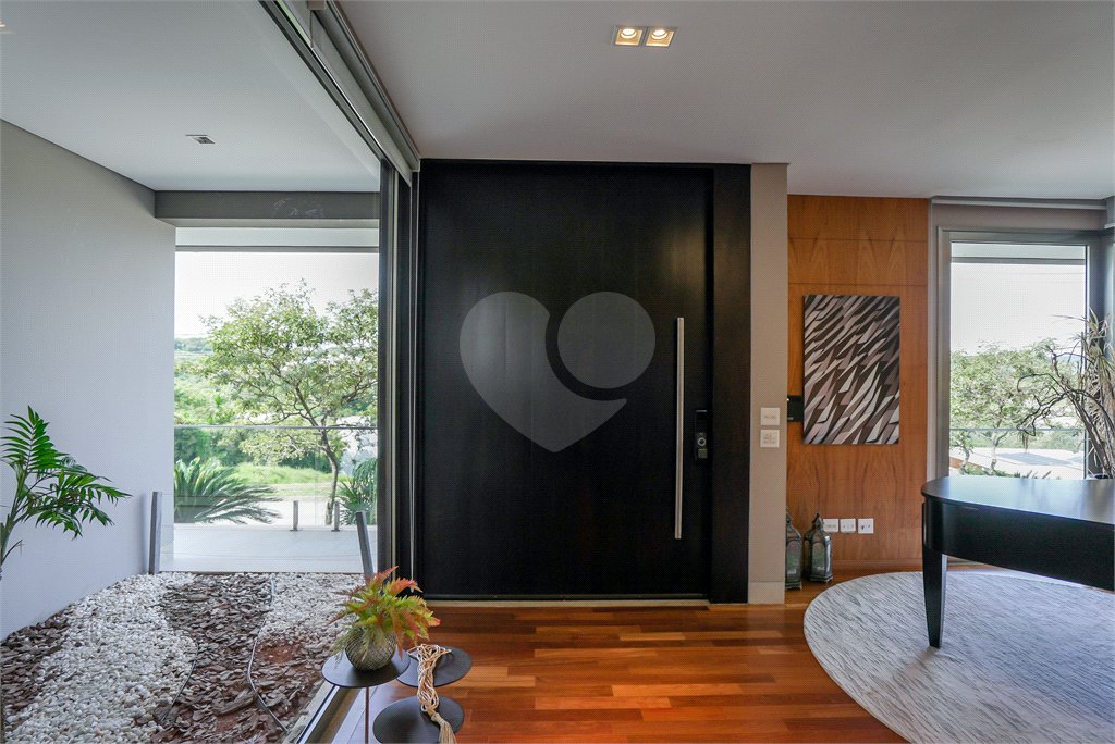 Casa à venda com 5 suítes no condomínio Plaza Athénee, Itu - SP