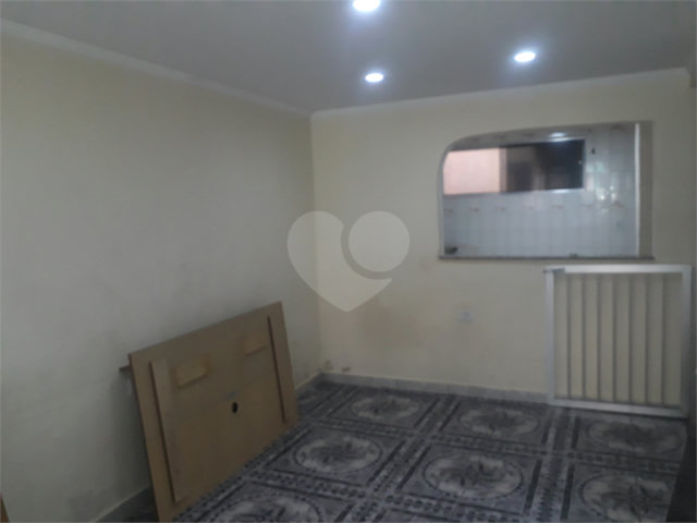 Sobrado à venda com 2 quartos em Tremembé, São Paulo, SP