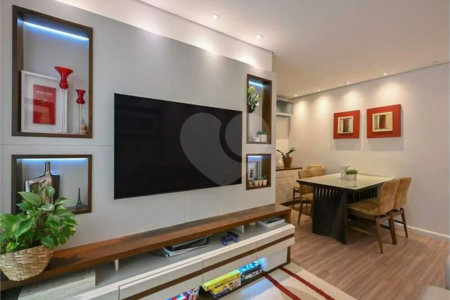 Apartamento à venda com 3 quartos, sendo 1 suíte,  em Vila Andrade, São Paulo, SP