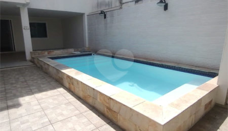Casa à venda com 3 quartos, sendo 1 suíte,  em Campo Grande, Rio de Janeiro, RJ