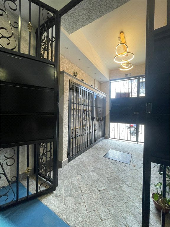 Apartamento à venda com 2 quartos em Vila Nivi, São Paulo, SP