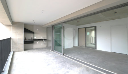 Apartamento à venda com 3 suítes em Moema, São Paulo, SP