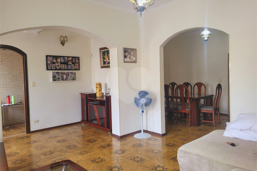 Sobrado à venda ou para alugar com 4 quartos, sendo 1 suíte, em Vila Gustavo, São Paulo, SP