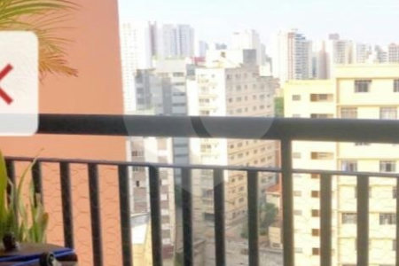 Apartamento à venda com 2 quartos em Aclimação, São Paulo, SP