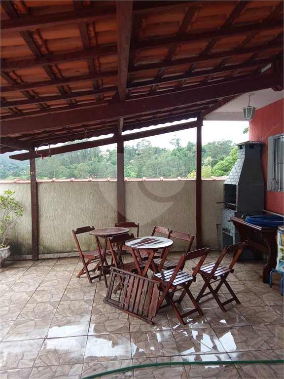 Casa à venda com 3 quartos, sendo 1 suíte, em Capoavinha, Mairiporã, SP