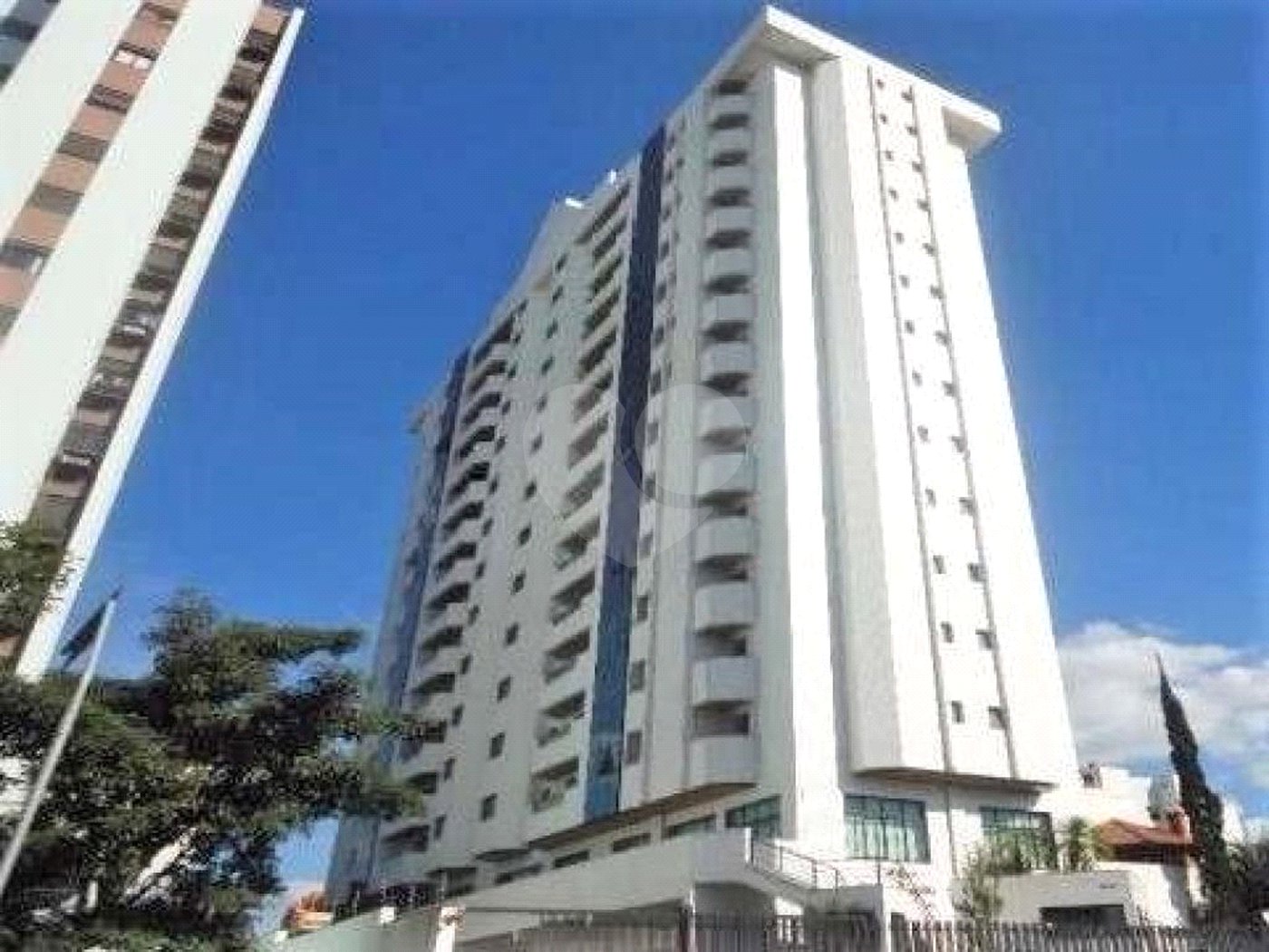 Apartamento à venda com 5 quartos, sendo 4 suítes, no Centro, Sorocaba, SP