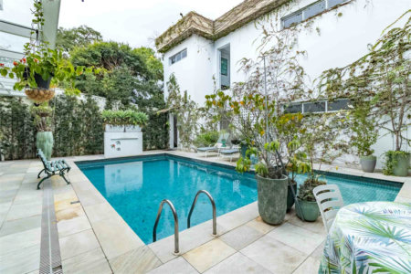 Casa à venda com 5 quartos, sendo 4 suítes, em Alto da Lapa, São Paulo, SP