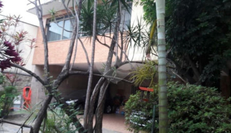 Terreno à venda com 4 quartos, sendo 1 suíte, em Santa Teresinha, São Paulo, SP