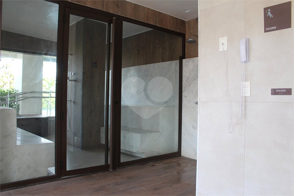 Apartamento à venda com 3 quartos, sendo 1 suíte,  em Botafogo, Rio de Janeiro, RJ