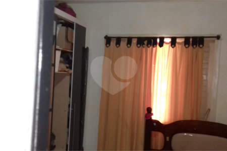 Casa à venda com 2 quartos em Cidade Brasil, Guarulhos, SP