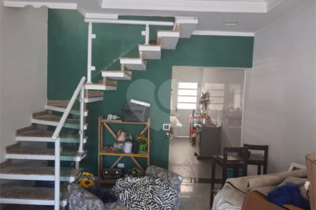 Sobrado à venda ou para alugar com 3 quartos em Baeta Neves, São Bernardo do Campo, SP
