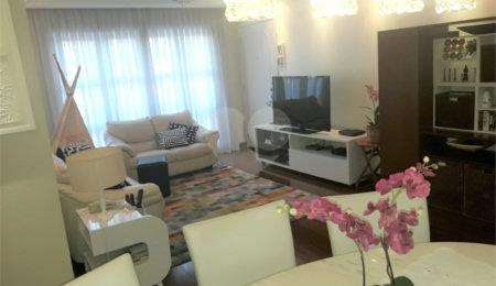 Apartamento à venda com 3 quartos, sendo 1 suíte,  em Jardim Taboão, São Paulo, SP