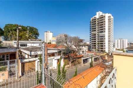 Sobrado à venda com 5 quartos, sendo 4 suítes, em Vila Galvão, Guarulhos, SP