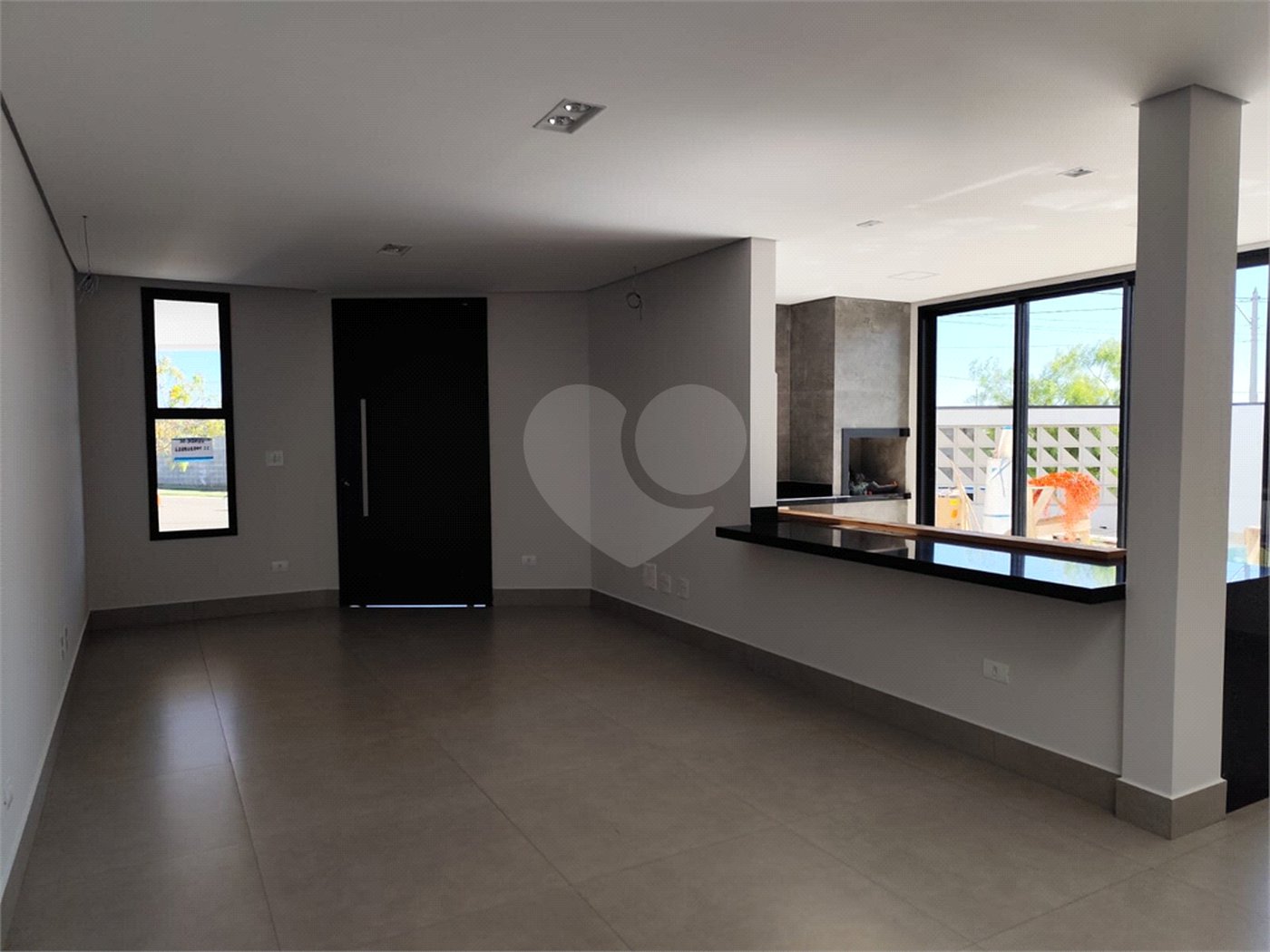 Casa à venda com 3 suítes no condomínio Terras da Estância, Paulínia - SP