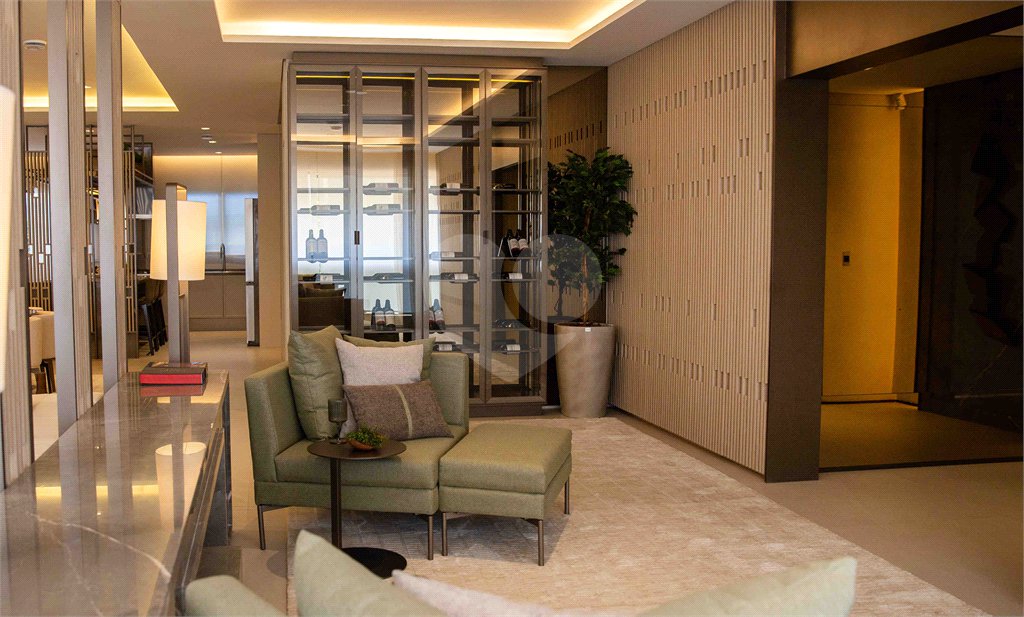 Apartamento à venda com 4 suítes em Moema, São Paulo, SP