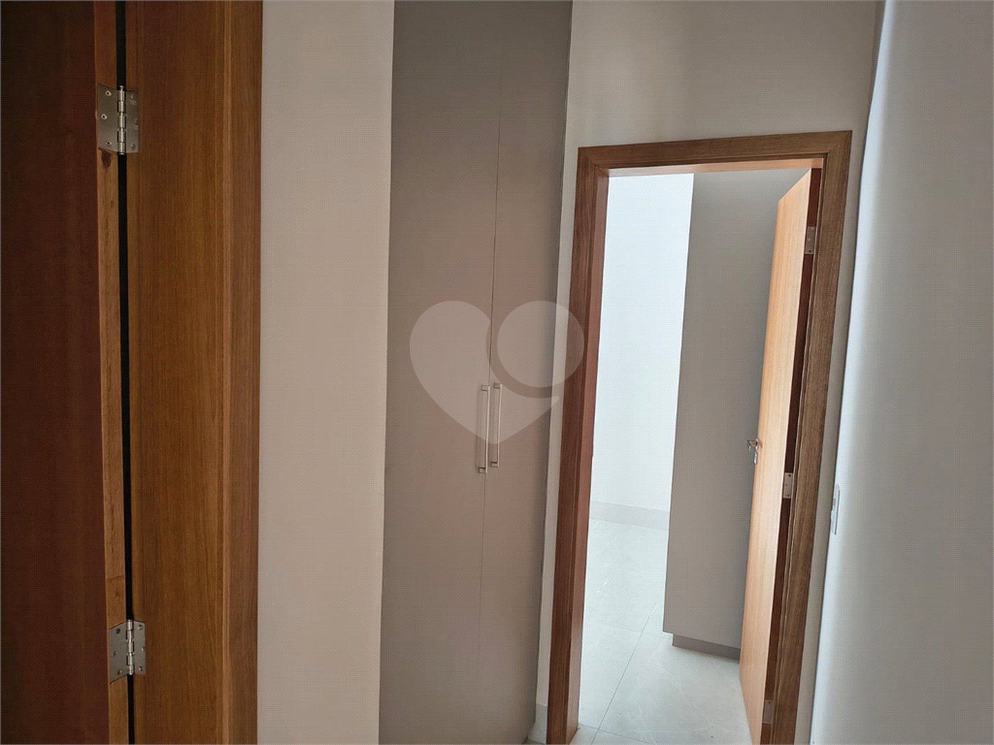 Casa à venda com 3 suítes no condomínio Valencia Gracia, Ribeirão Preto - SP