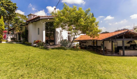 Casa à venda com 4 suítes em Jardim Marajoara, São Paulo, SP