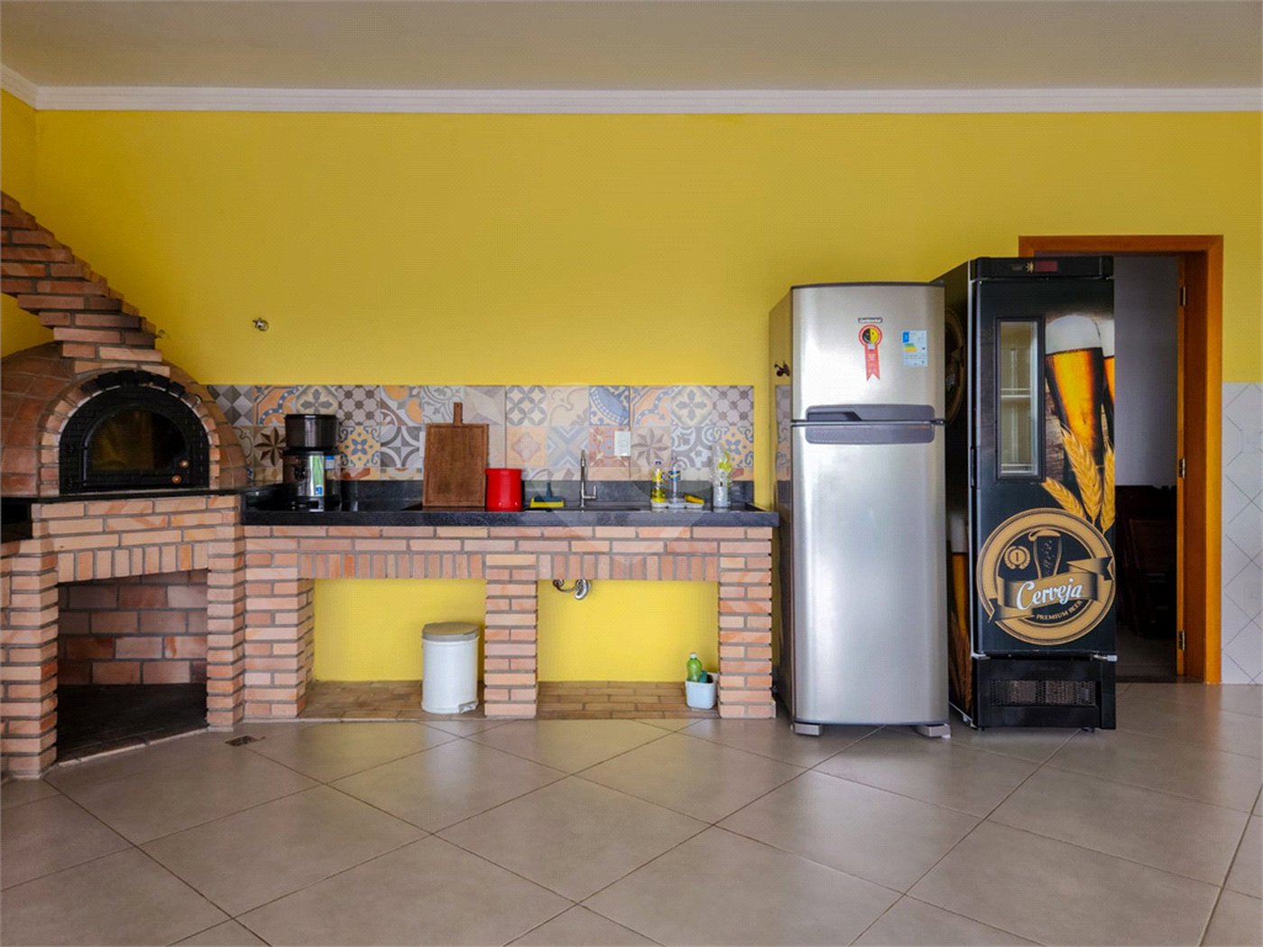 Casa à venda com 5 quartos, sendo 4 suítes, em Jardim Nova Esperança, Jacareí, SP