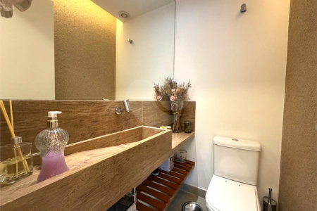 Apartamento à venda com 3 quartos, sendo 1 suíte,  em Alto da Boa Vista, São Paulo, SP