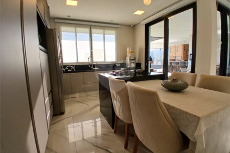 Casa à venda com 4 suítes no condomínio Porto Atibaia, Atibaia - SP