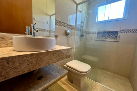 Casa à venda com 3 suítes no condomínio Campos do Conde, Sorocaba - SP