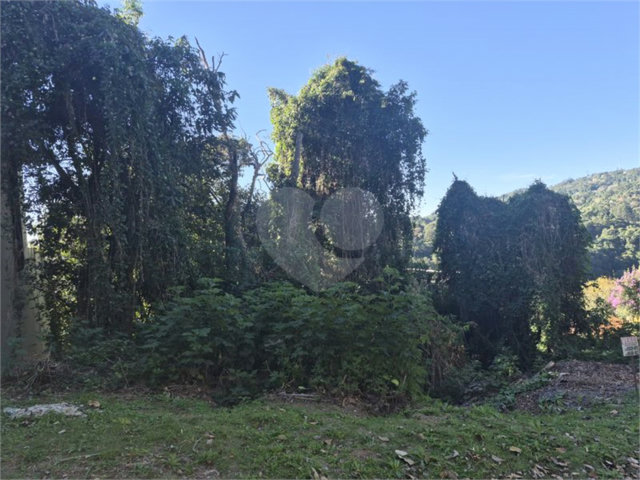 Terreno à venda no condomínio Alpes da Cantareira, Mairiporã - SP