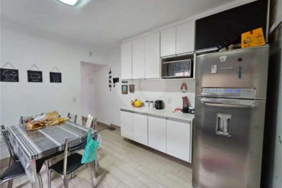 Sobrado à venda com 3 quartos, sendo 1 suíte, em Jardim São Ricardo, São Paulo, SP