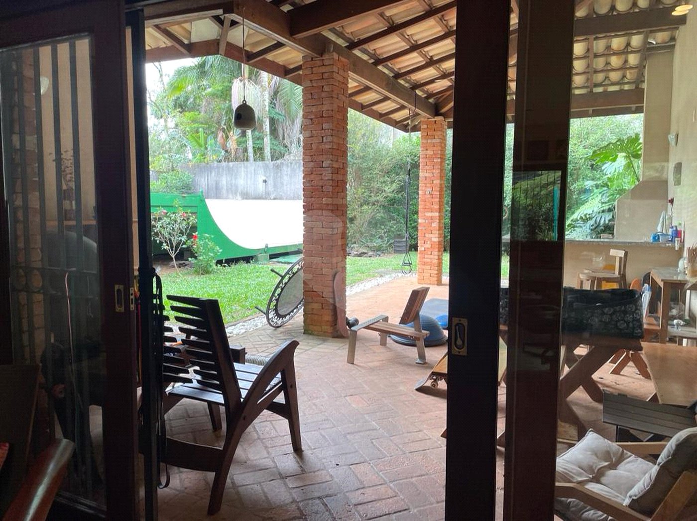 Casa à venda com 4 quartos, sendo 1 suíte, em Vila Morumbi, São Paulo, SP
