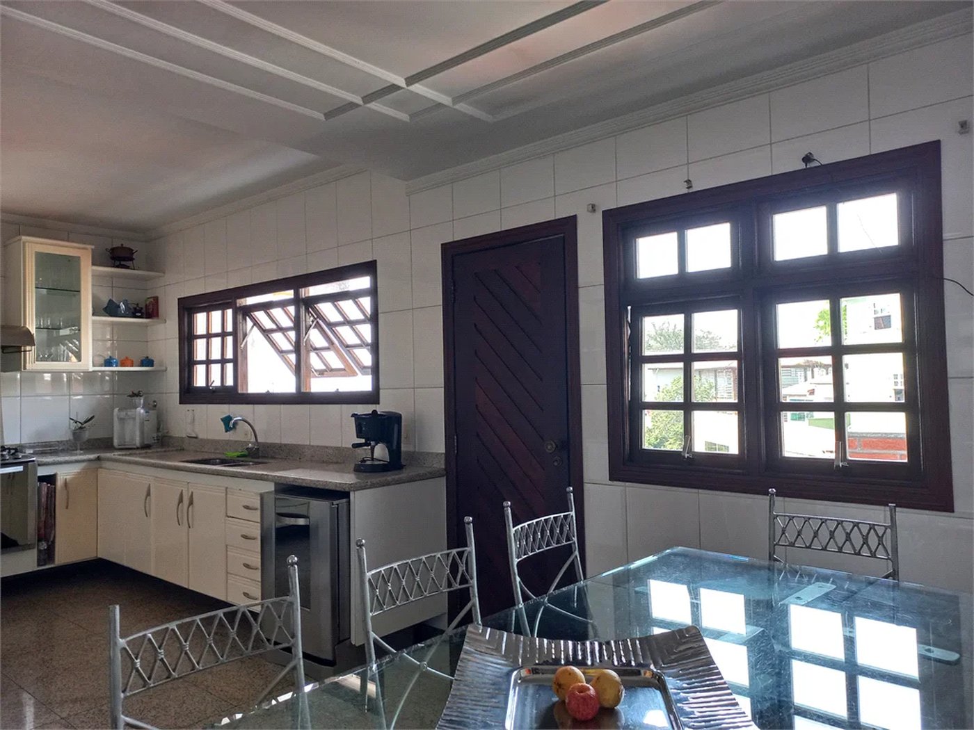 Casa à venda com 3 suítes em Parque Monte Alegre, Taboão da Serra, SP