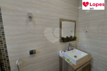 Casa à venda com 5 quartos, sendo 1 suíte, em Jardim Shangri-lá, Atibaia, SP