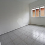 Casa à venda com 4 quartos, sendo 2 suítes, no condomínio Flamboyant, Atibaia - SP