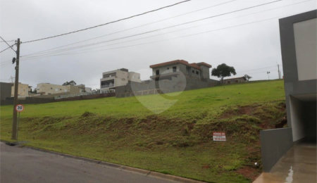 Terreno à venda no condomínio Residencial Terras de Santa Cruz, Itatiba - SP