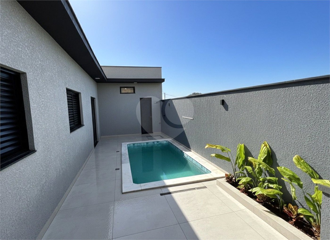 Casa à venda com 3 quartos, sendo 1 suíte,  no condomínio Reserva Ipanema I, Sorocaba - SP