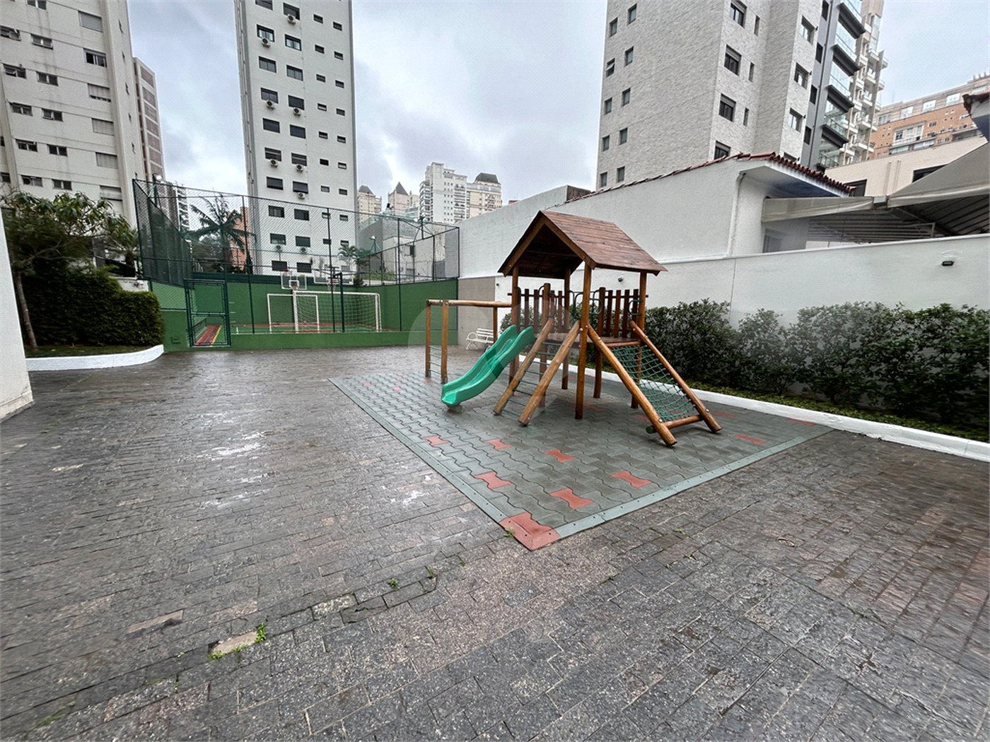 APARTAMENTO 182 M2 3 DORMITÓRIOS À VENDA VILA NOVA CONCEIÇÃO