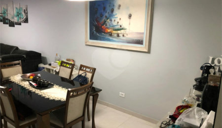 Casa à venda com 3 quartos, sendo 1 suíte,  no condomínio Dolce Villa Anália Franco, São Paulo - SP