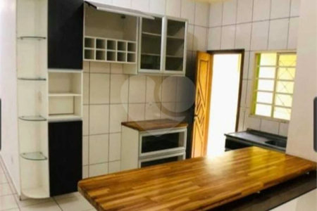 Casa à venda com 2 quartos em Jardim Mariana Ii, São José dos Campos, SP