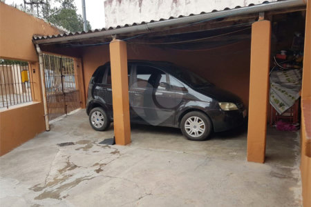 Casa à venda com 3 quartos em Jardim Helena, Ferraz de Vasconcelos, SP