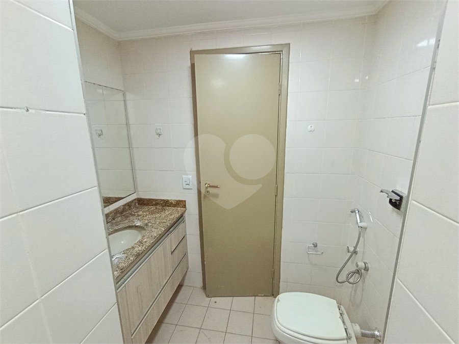 Apartamento à venda com 3 quartos, sendo 1 suíte, no Centro, Ribeirão Preto, SP