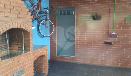 Sobrado à venda com 3 quartos em Jaraguá, São Paulo, SP