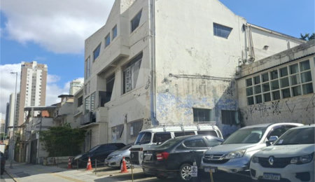 Prédio à venda em Imirim, São Paulo, SP
