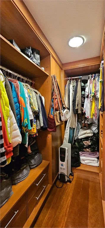 Apartamento à venda com 3 quartos, sendo 2 suítes, em Pinheiros, São Paulo, SP