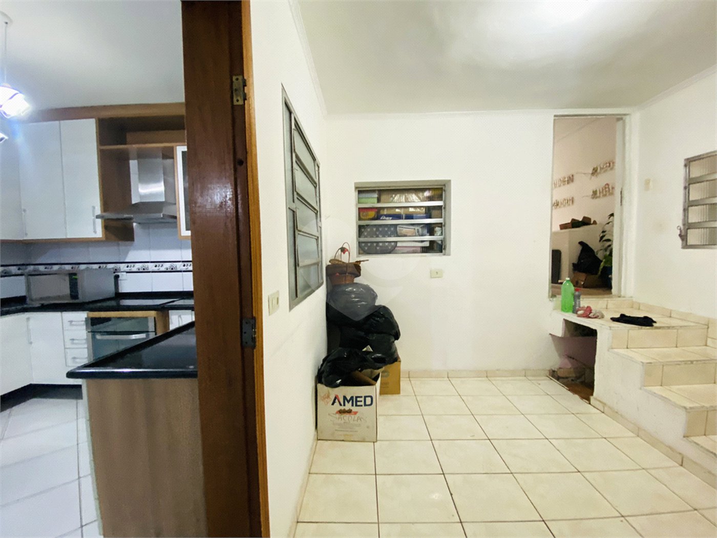 Sobrado à venda com 4 quartos, sendo 1 suíte, em Vila Gilda, Santo André, SP