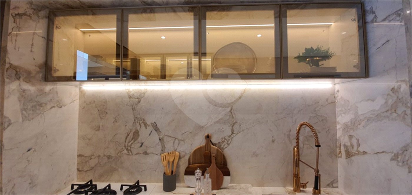 Apartamento à venda com 3 suítes em Brooklin Paulista, São Paulo, SP