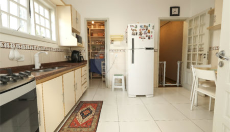 Casa à venda com 4 quartos, sendo 1 suíte,  em Chácara Santo Antônio, São Paulo, SP