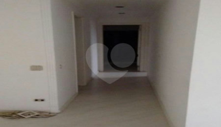 Apartamento à venda com 3 quartos, sendo 1 suíte,  em Vila Suzana, São Paulo, SP