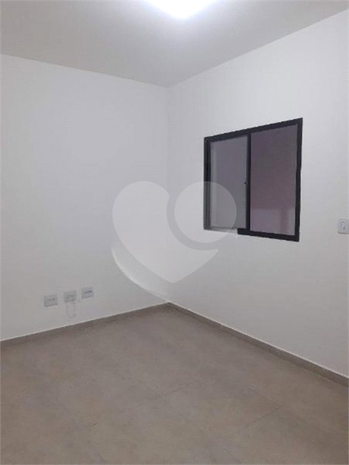 Apartamento à venda com 2 quartos em Vila Invernada, São Paulo, SP